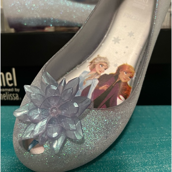 Disney Mini Melissa shoes - Picture 2 of 4